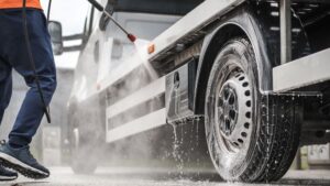 How Mobile Truck Wash Services Save You Time and Money